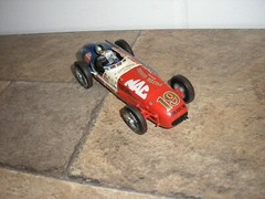 Rare Roger Ward MAC TOOLS Filter Queen #19 LOLA IRL Indy 500 Buick Race Car