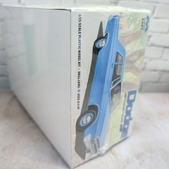 Moebius 1965 Dodge Coronet Sedan 1/25 Model Kit Factory Sealed