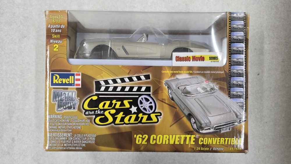 Revell 1570 1/25 Scale Cars are the Stars 1962 Corvette Metal Body Model Kit New