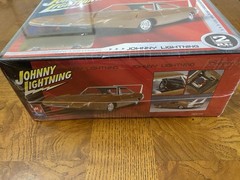 1958 Chevy Impala & 1969 Dodge Charger Johnny Lightning AMT/Ertl 1:25 Model Kits