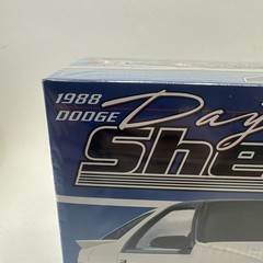 MPC 1988 Dodge Daytona Shelby Z 2 in 1 Model Kit 1/25 Scale Molded in White New