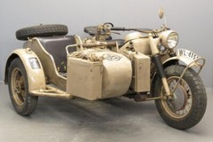 1/72 German Motorcycles BMW R75 WWII Italeri 6121 Plastic Model kit