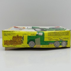 Vintage AMT Mack R685ST Truck Model Kit 1/25 Scale Unbuilt Complete in Box