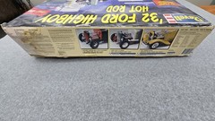 1932 Revell Ford Hot Rod Model Kit 1/8 Highboy Flathead 3 In 1 “Big Deuce”
