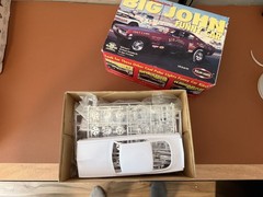 🏁 Polar Lights John Mazmanian’s Big John Barracuda Funny Car KIT. 6229
