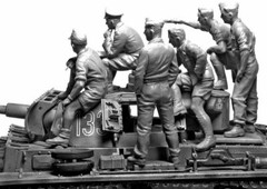 Master Box 3561 Rommel and German Tank Crew, DAK, WW II era scale 1:35 model kit