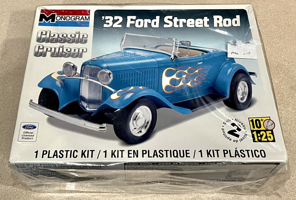 🏁 Monogram ’32 Ford Street Rod Model Sealed Cruiser Roadster Deuce Hot Rod 🏁