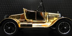 Ford Model T Antique Vintage Classic Car 1 Custom Built 24K GOLD Metal Body Race