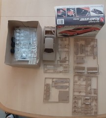 AMT/Ertl: 1968 Plymouth Roadrunner …………………… NIB