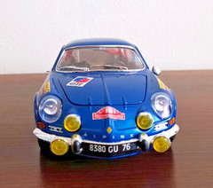Burago 1:16 Model of Car Auto Renault Alpine A110-1600S Rallye Marrakech 1971