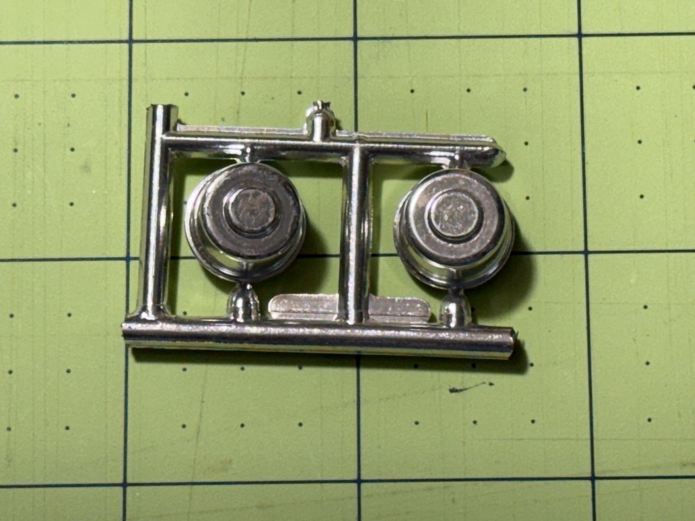 Monogram PC88 32 Ford The Big Deuce Parts Kitbash Chrome Engine Part #113