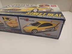 AMT Snapfast Slammers Street Heat 1998 Chrysler Concorde Plastic Model Kit #1227
