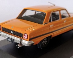 INOLVIDABLES UNUSED FORD FALCÓN SPRINT 1973 DIECAST MODEL 1:43 BUBBLE BOOKLET