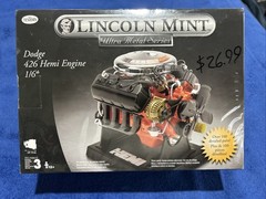 Testors Ultra Metal Series Lincoln Mint Dodge 426 Hemi Engine 1/6 – Item 450