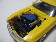 Monogram Yellow 1970 Ford Mustang Boss 302 1/24 Scale Built Model Kit #2923