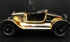 Ford Model T Antique Vintage Classic Car 1 Custom Built 24K GOLD Metal Body Race