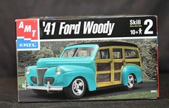 AMT Ertl 41 Ford Woody Street Rod 1:25 Model Kit 38115 Unbuilt NO DECALS
