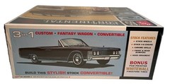 AMT ’65 Lincoln Continental Wagon 1:25 Model Kit Pad-Printed Tires Retro (B239)