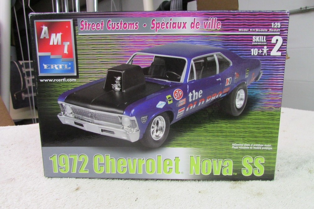 AMT ERTL ’72 Chevrolet Nova SS 1:25 Model Kit 31547 The Old Pro OPEN BOX
