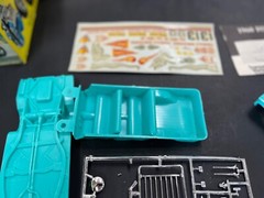 #122 Hubley 154k 1960 Ford Country Sedan Station Wagon Vintage 1/25 McM KIT NIOB
