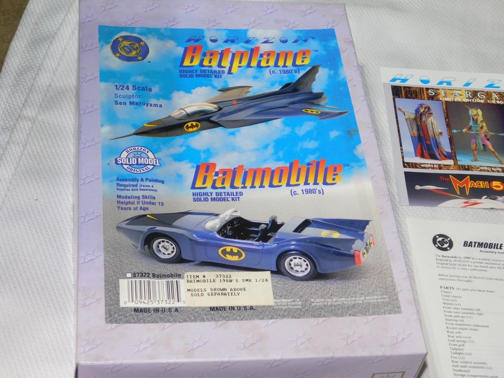 Horizon 1980’s Batmobile 1:24 Scale Model Resin & Die Cast Kit