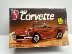 1/25 AMT 1962 Chevrolet Corvette Model Kit #6521 SEALED