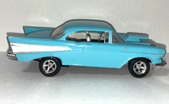1957 Chevy BelAir Turquoise Blue White 1:25 Kit Built Model Car
