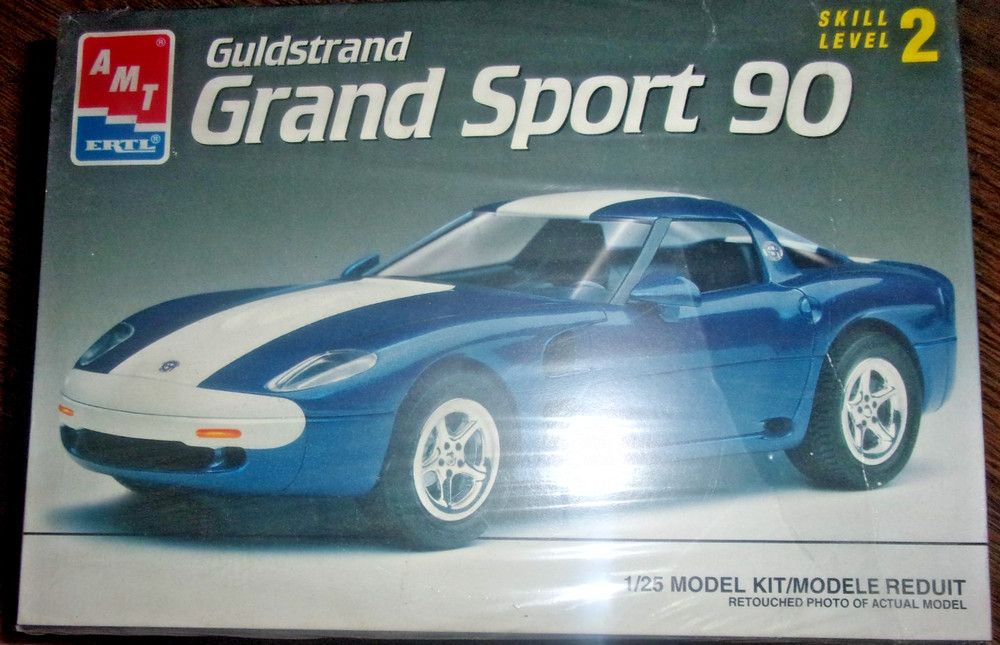 AMT ERTL 1:25 scale Guldstrand Grand Sport 90 Model Kit#6461 blue NEW SEALED