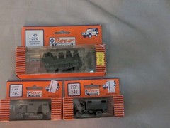 Roco Minitanks Lot HO 376 Minelauncher on M548 And 2 Unimog S 404 242