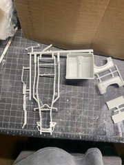 AMT Ertl 1:25 Ford Courier Model Kit Unassembled White Black Chrome Plastic 1977