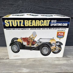 Vintage Metal Craft STUTZ BEARCAT 1913 Sporting Car Pewter-Tone Kit 6492 NIOB