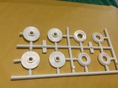 1 25 scale model parts 40 Ford Standard Coupe Inner/outer Wheels Only