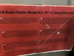 Monogram 1/8 Scale 1985 Corvette Coupe Model Car Kit 2608