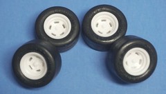 Set of 4 AMT Wide Valiant Scamp Short-Track 5 Hole Dish w/RL Goodyear Tires 1/25
