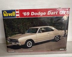 1995 Revell 7603 1/25 Scale ’69 Dodge Dart GTS Model Kit Skill 2