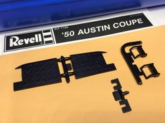 MODEL CAR PARTS Revell ‘50 AUSTIN CUOPE Right Left DOOR HINGE RETAINERS & PANELS