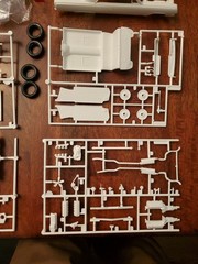 Revell ‘65 Chevelle SS396 Z-16 Model Car Kit New Open Box Complete 7611