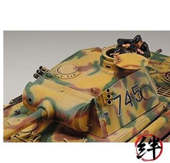 Tamiya 1/35 No. 345 German Army Medium Tank Panther D Plastic Model 35345