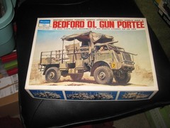 MIB Bedford QL Portee North African Campaign by Peerless Max in 1/35 1970s
