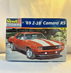 REVELL Chevy ’69 Z-28 Camaro RS model kit NEW in FACTORY SEALED BOX