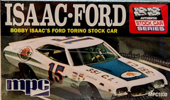Bobby Isaac ’72 Ford Torino Stock Car MPC 1:25 NEW FACTORY SEALED *US Seller*