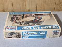 Vintage 1/24 ESCi ERTL PORSCHE 935 ‘BABY’ MODEL KIT FACTORY SEALED INSIDE 1992