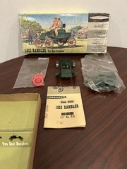 Strombecker 1902 Rambler Two Seat Runabout Kit #T2-100 Vintage Car Kit Very Rare