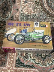 962 Revell H-1282 Big Daddy Roth Outlaw 1/25.Sc Model Kit Unbuilt w/Instructions