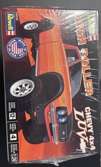 Revell High Roller Chevy 4×4 1:24 Plastic Model Kit