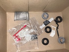 MPC 1970 JEEPSTER SAFARI WAGON 1/25 STARTED FOR PARTS ONLY