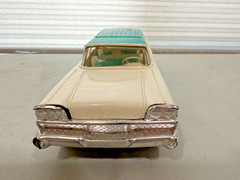 1959 Ford Country Sedan Dealer Promotional Model Car RARE Teal