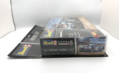 1962 Shelby Cobra 289 1:25 Scale Model Set Revell