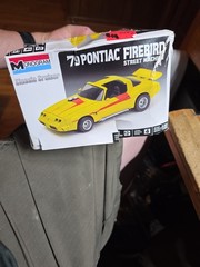 Monogram 1/24 scale 79 Pontiac Firebird Street Machine Model Partially Assembled
