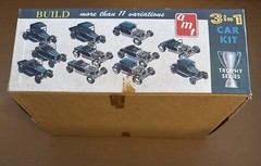 AMT 1925 Model “T” Ford 3 in 1 Car Kit Trophy Series 1/25 Customizing Vintage!